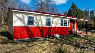 1574 Fred Watson Place, Lenoir, NC 28645