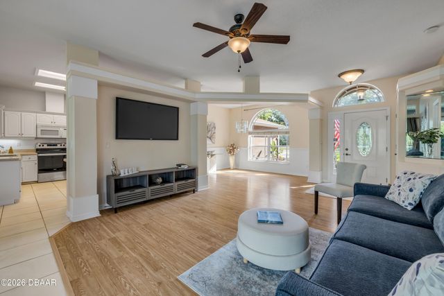 5973 Shady Creek Lane, Port Orange, FL 32128
