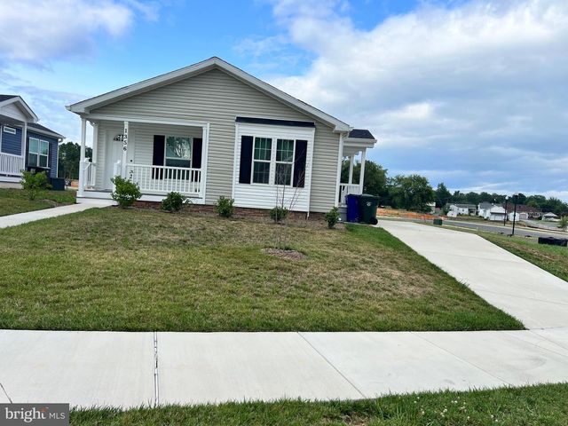 1356 CONNECTICUT AVE, Hagerstown, MD 21740
