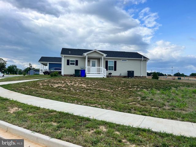 1356 CONNECTICUT AVE, Hagerstown, MD 21740