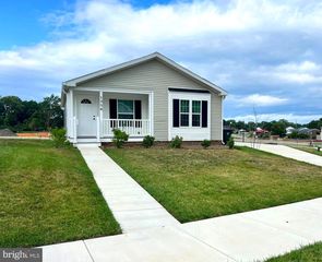 1356 CONNECTICUT AVE, Hagerstown, MD 21740