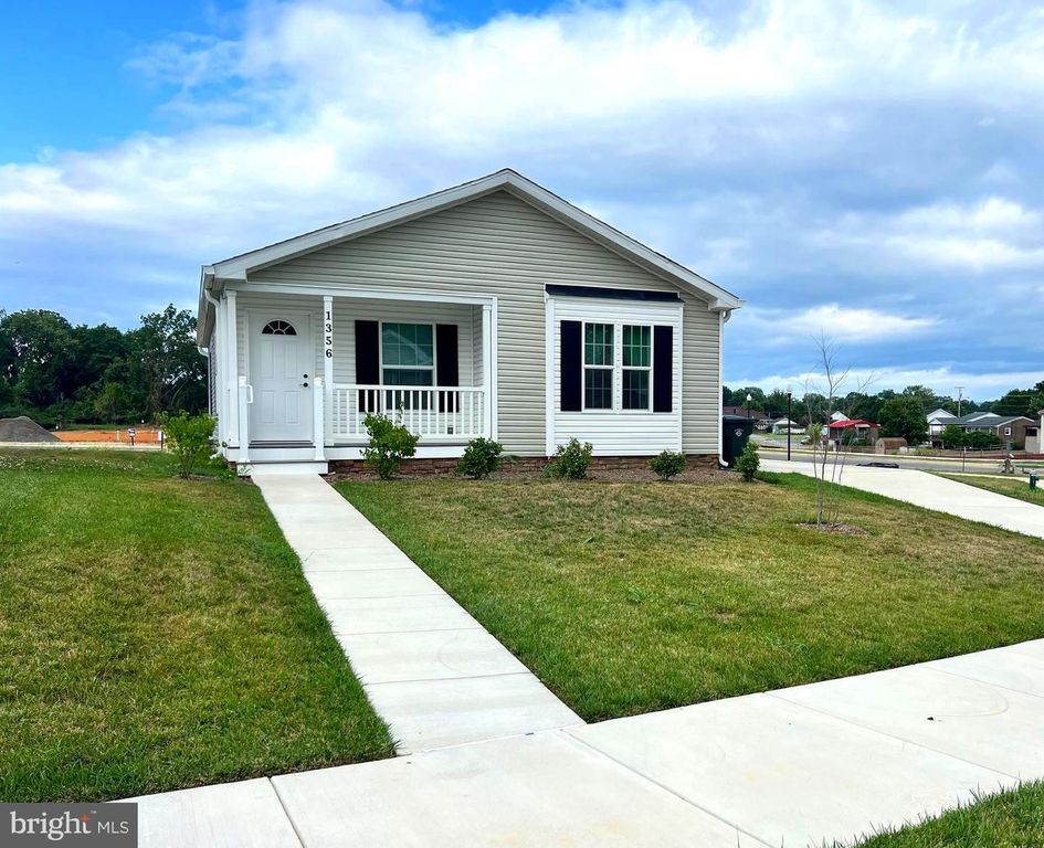 1356 CONNECTICUT AVE, Hagerstown, MD 21740