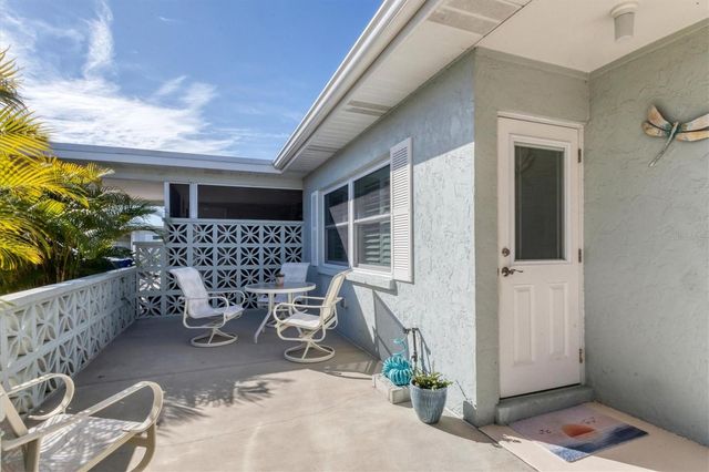 1018 BEACH MANOR CIRCLE 40, Venice, FL 34285