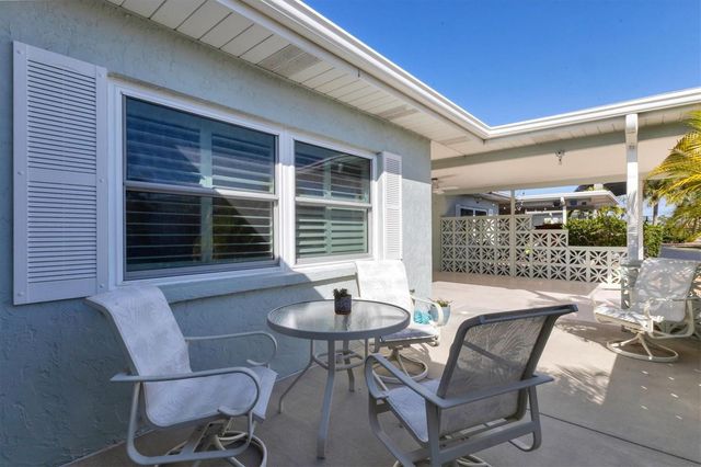 1018 BEACH MANOR CIRCLE 40, Venice, FL 34285