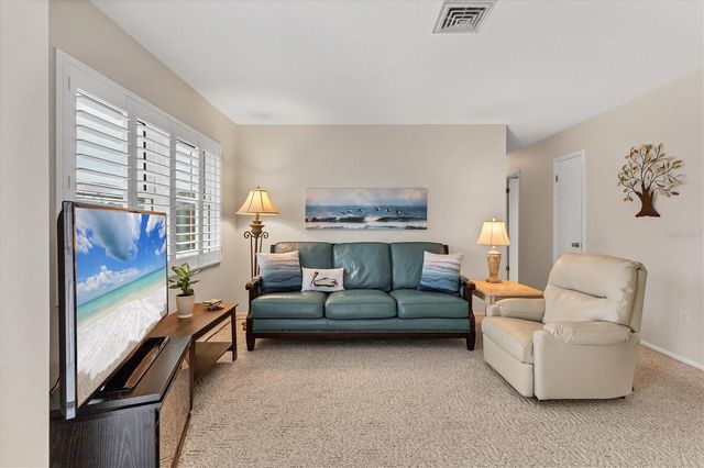 1018 BEACH MANOR CIRCLE 40, Venice, FL 34285