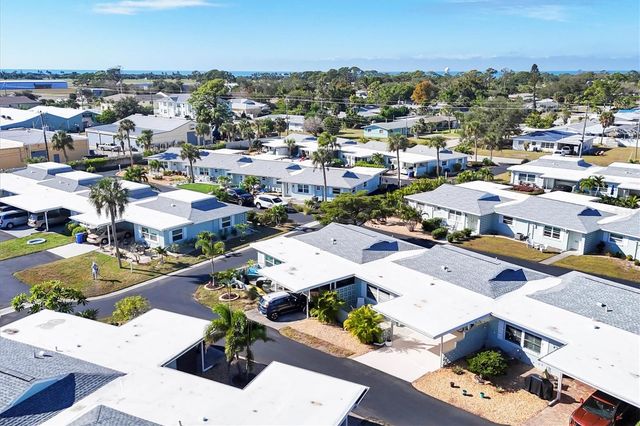 1018 BEACH MANOR CIRCLE 40, Venice, FL 34285