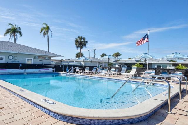 1018 BEACH MANOR CIRCLE 40, Venice, FL 34285