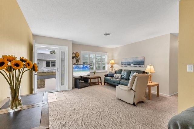 1018 BEACH MANOR CIRCLE 40, Venice, FL 34285