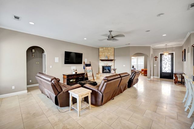 5610 Dunbarton Oaks Blvd, Midland, TX 79705