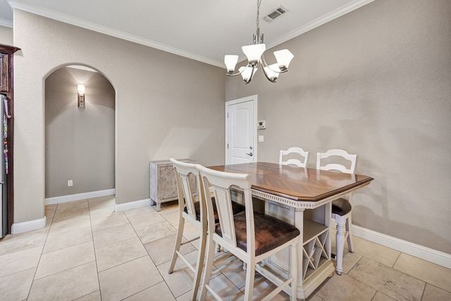 5610 Dunbarton Oaks Blvd, Midland, TX 79705