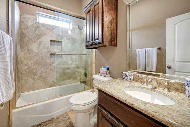 5610 Dunbarton Oaks Blvd, Midland, TX 79705