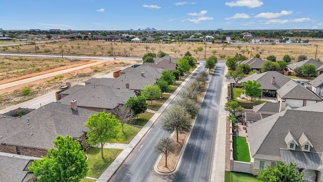 5610 Dunbarton Oaks Blvd, Midland, TX 79705