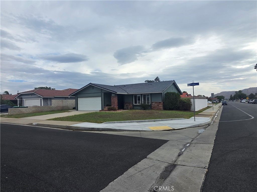 14742 Aruba, Moreno Valley, CA 92553 — photo 2