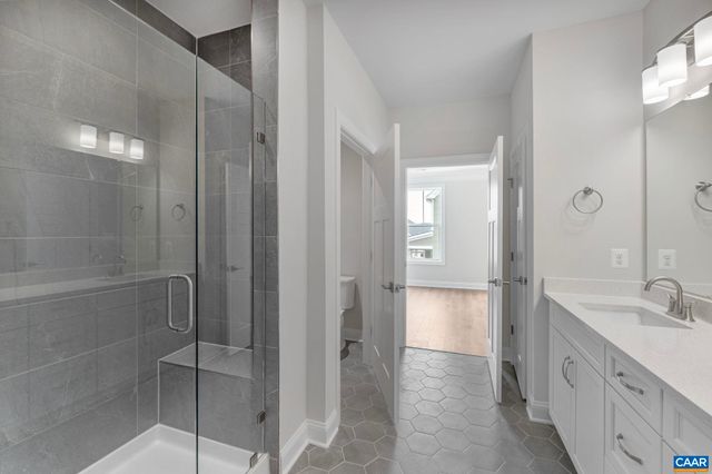 208 SUNBIRD LN, Waynesboro, VA 22980