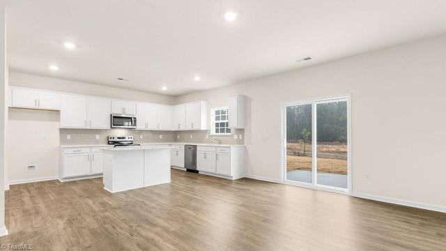 506 Nassco Place, Jamestown, NC 27282