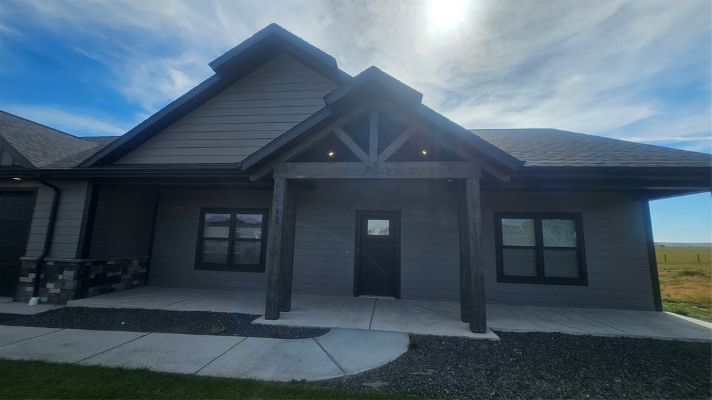 12 Florida Road, Great Falls, MT 59404 photo 3