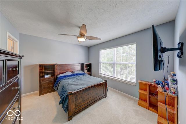 2705 Camelot Way, Greenwood, IN 46143