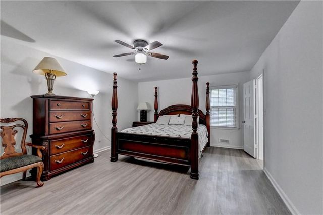 2048 Fisher Trail NE, Atlanta, GA 30345