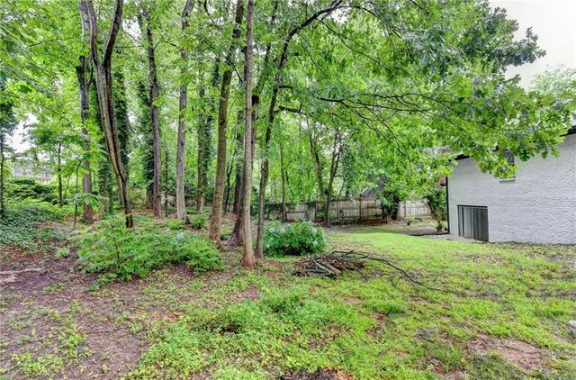 2048 Fisher Trail NE, Atlanta, GA 30345