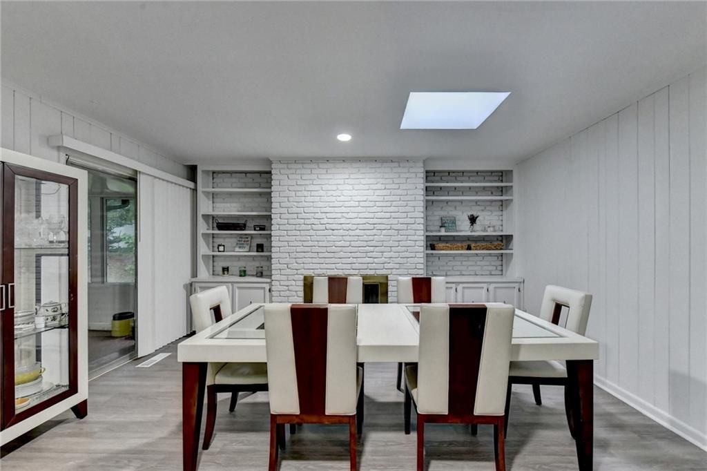 Image 25 of property listing at 2048 Fisher Trail NE, Atlanta, GA 30345