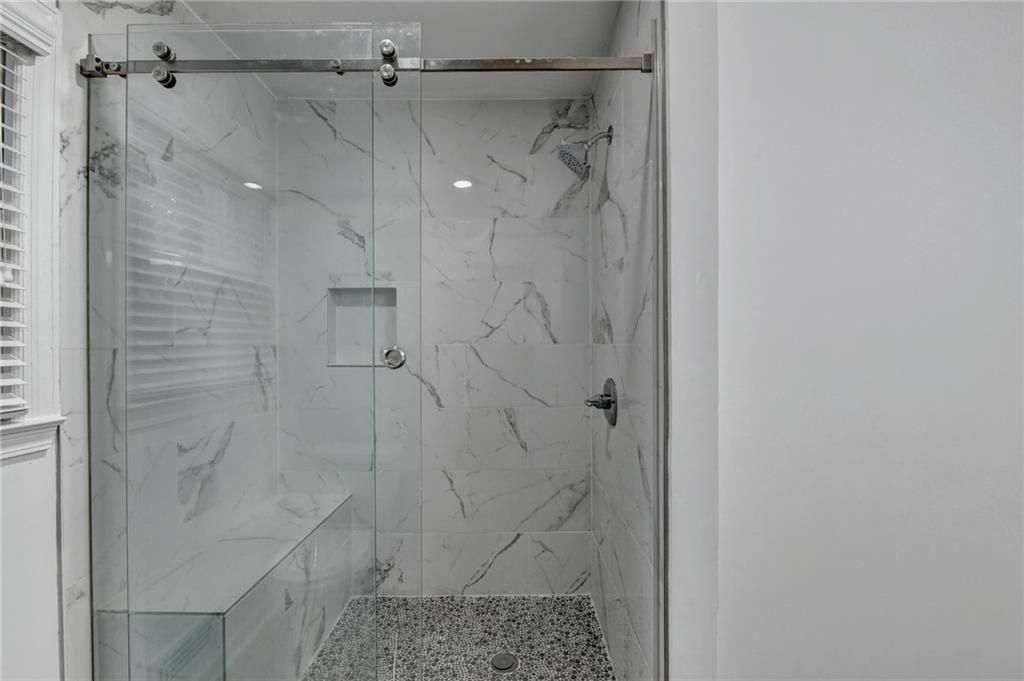 Image 32 of property listing at 2048 Fisher Trail NE, Atlanta, GA 30345