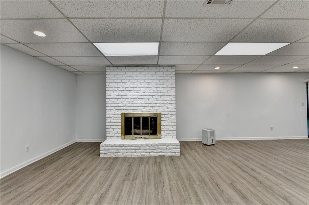 Image 46 of property listing at 2048 Fisher Trail NE, Atlanta, GA 30345