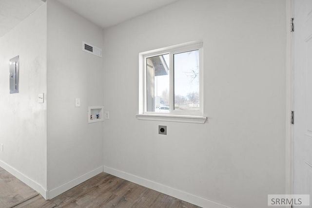 416 E 17th Street, Idaho Falls, ID 83404