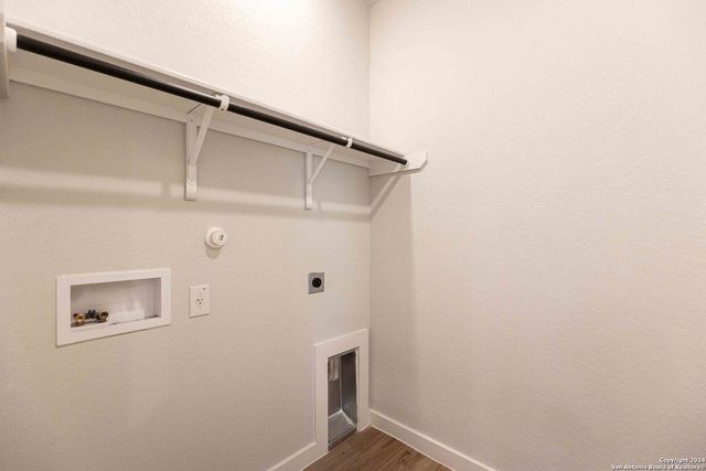 5318 Tourmaline Loop, San Antonio, TX 78222