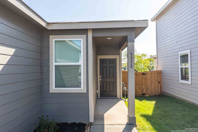 5318 Tourmaline Loop, San Antonio, TX 78222