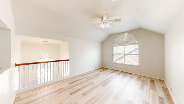 1310 Pinehurst Drive, Lewisville, TX 75077