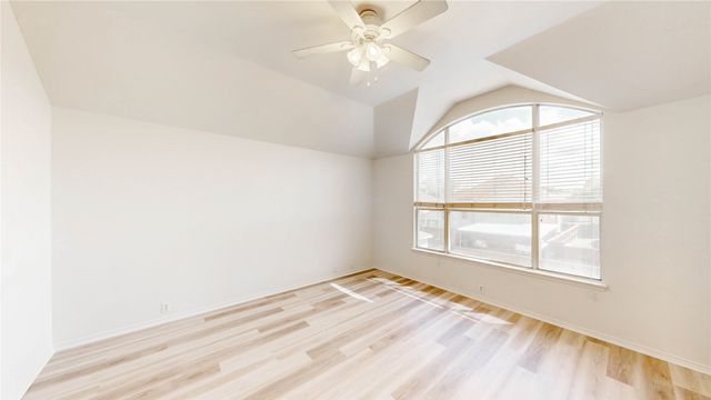 1310 Pinehurst Drive, Lewisville, TX 75077