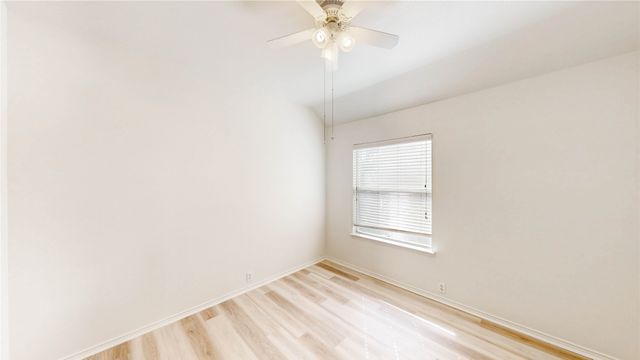 1310 Pinehurst Drive, Lewisville, TX 75077