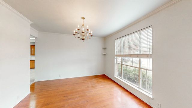 1310 Pinehurst Drive, Lewisville, TX 75077