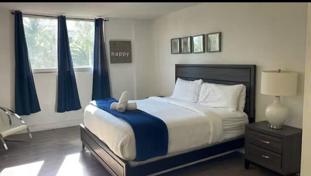 19370 Collins Avenue 301, Sunny Isles Beach, FL 33160