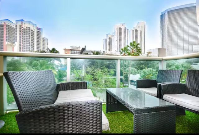 19370 Collins Avenue 301, Sunny Isles Beach, FL 33160