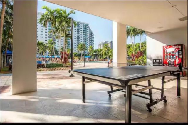 19370 Collins Avenue 301, Sunny Isles Beach, FL 33160