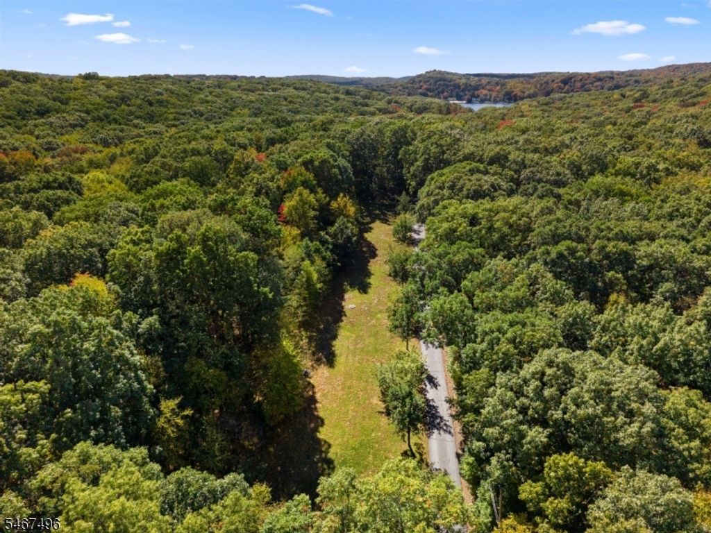 53 Tintle Rd, Kinnelon Boro, NJ 07405 — photo 5