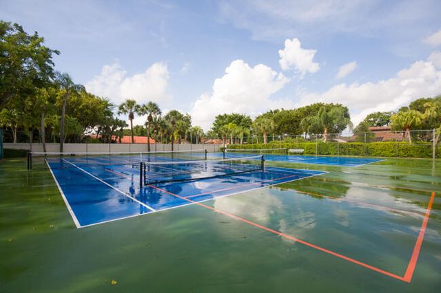 4907 Boxwood Circle, Boynton Beach, FL 33436