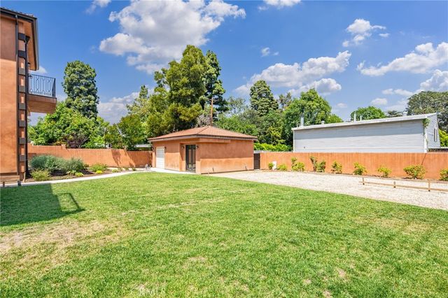 802 Michigan Boulevard, Pasadena, CA 91107