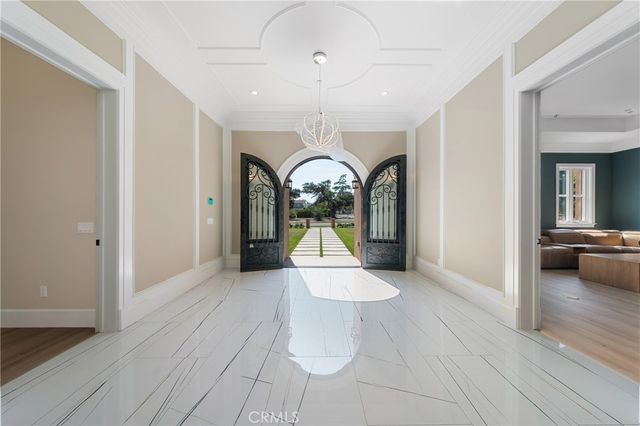 802 Michigan Boulevard, Pasadena, CA 91107