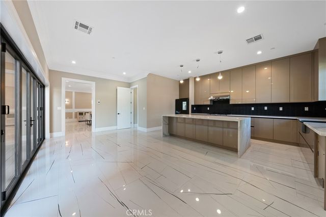 802 Michigan Boulevard, Pasadena, CA 91107