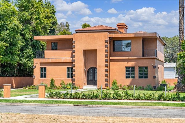 802 Michigan Boulevard, Pasadena, CA 91107