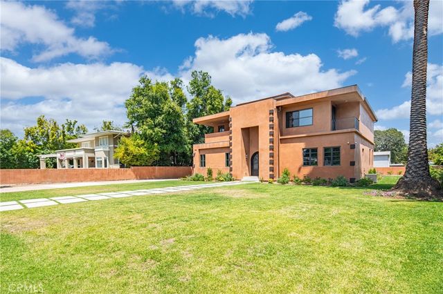 802 Michigan Boulevard, Pasadena, CA 91107