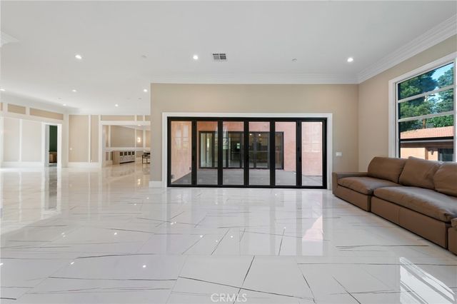 802 Michigan Boulevard, Pasadena, CA 91107