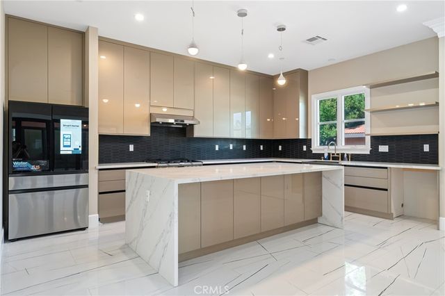 802 Michigan Boulevard, Pasadena, CA 91107