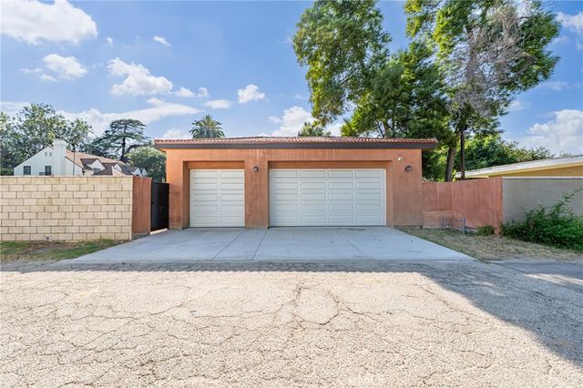 802 Michigan Boulevard, Pasadena, CA 91107