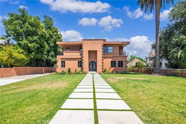 802 Michigan Boulevard, Pasadena, CA 91107