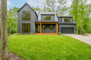 16140 Stones Throw Lane, New Buffalo Twp, MI 49117