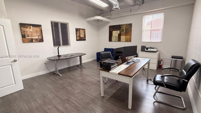 6030 NW 99th Ave 401, Doral, FL 33178