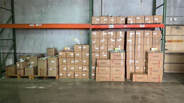 6030 NW 99th Ave 401, Doral, FL 33178